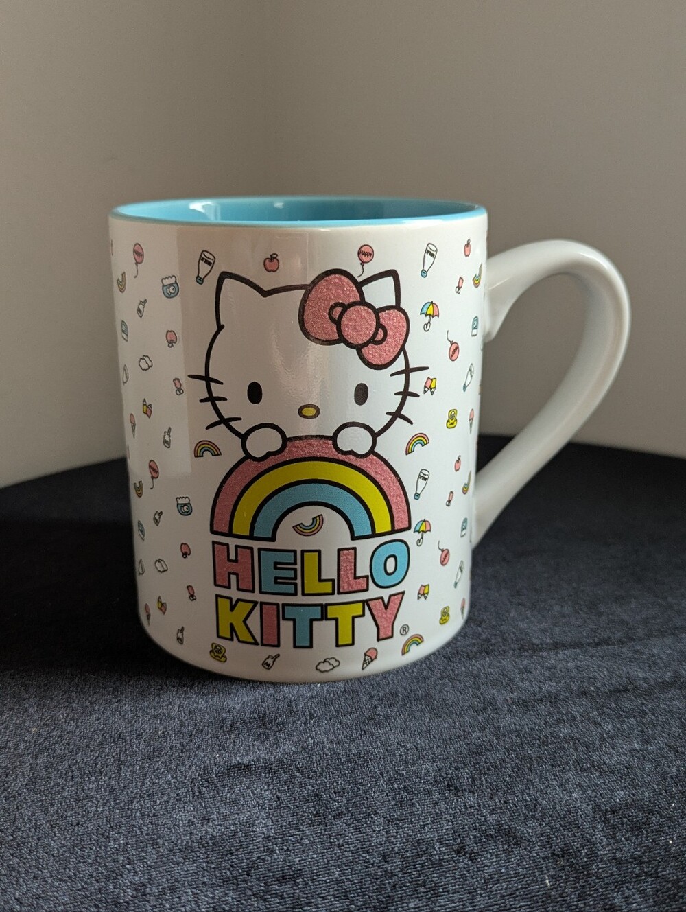 Hello Kitty 14oz Rainbow Mug